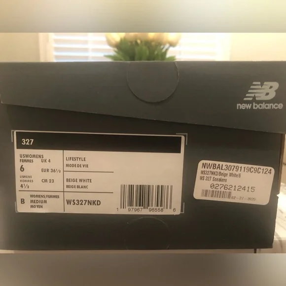 Women’s New Balance 327. Size 6. Beige White. New! - Picture 9 of 9